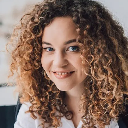 Ilona L.